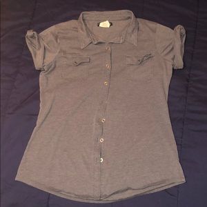 Cute L Gray Button Up Shirt